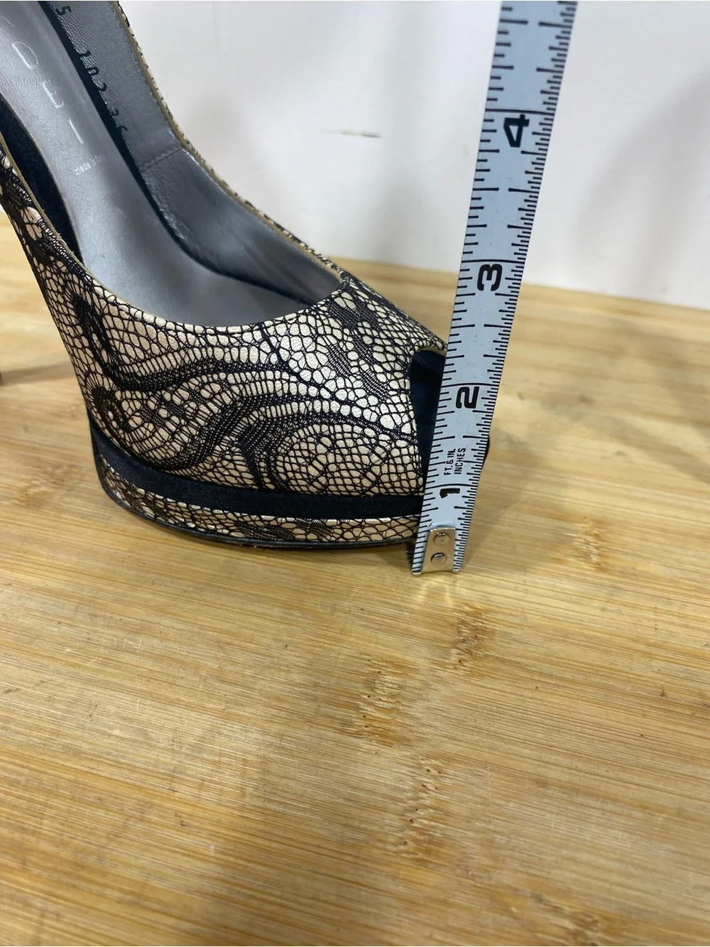 Casadei 6 B Black Lace Peep-Toe Platform Pumps high heels Italy 145mm stiletto